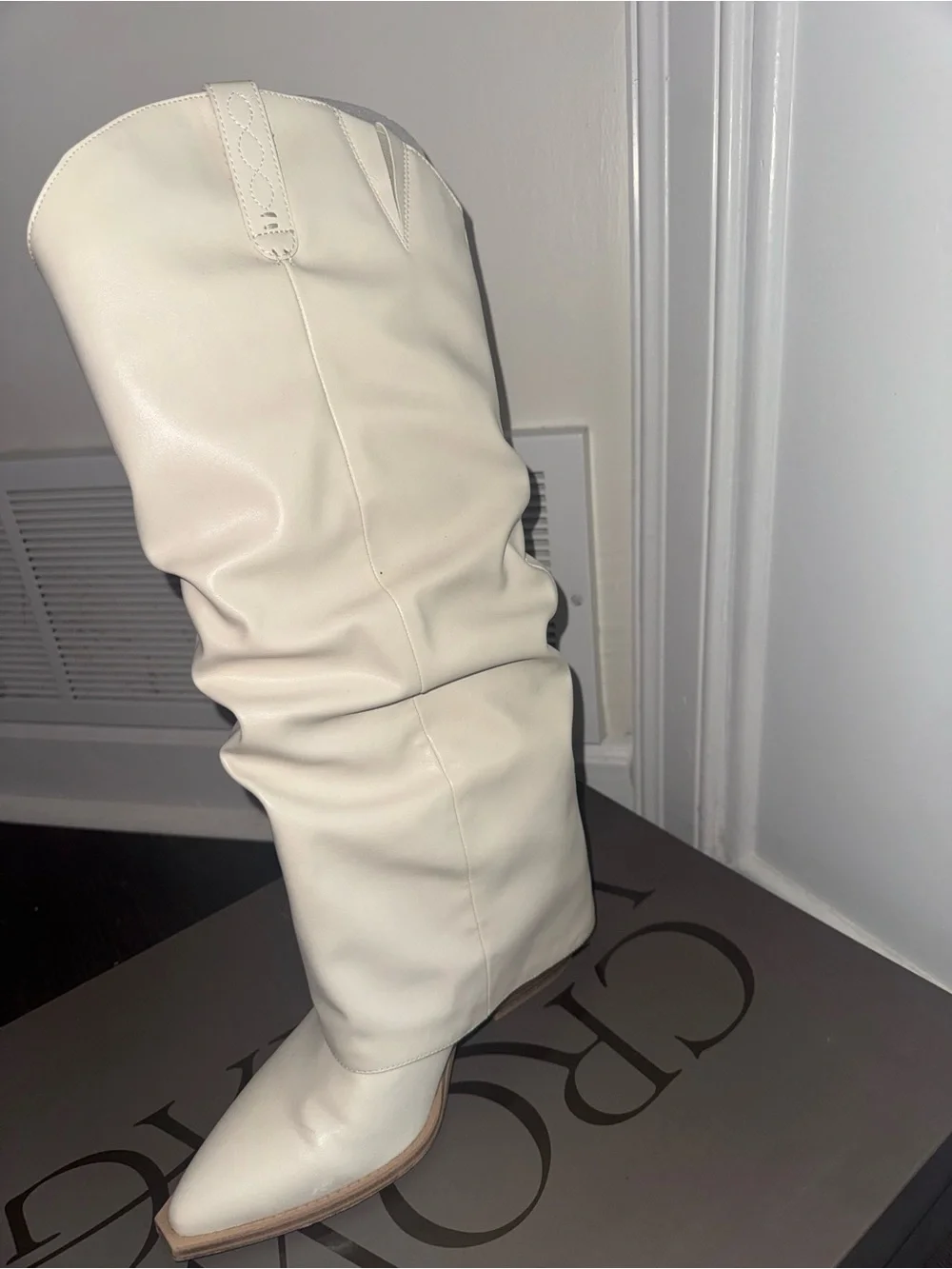 Crown Vintage Cream Over-the-Knee Pointed-Toe Boots